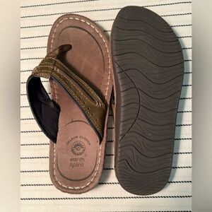 Men’s Earth Spirit Brown Leather Sandals with Durable Tread